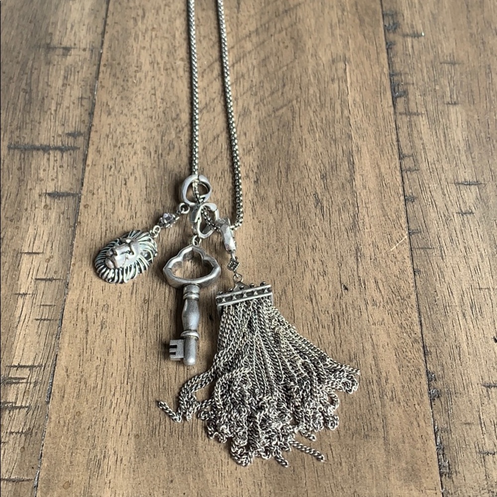 Kendra Scott Zosia Long Pendant Necklace